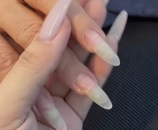 Tháo Móng Đắp Gel