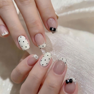 Khám Phá Dịch Vụ Nails Bình Thạnh - Yuriko Nail Studio