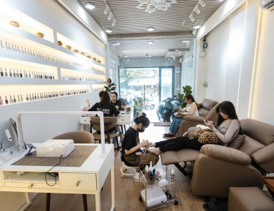 Uốn Mi Bình Thạnh Giúp Mi Cong Tự Nhiên Không Cần Mascara